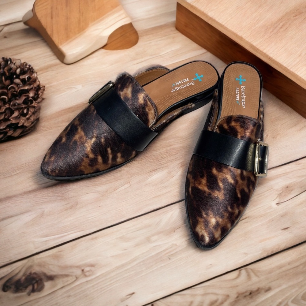 Baretraps Posture+ Graycie Faux Calf Hair Leopard Print Slip On Mules (7m US)